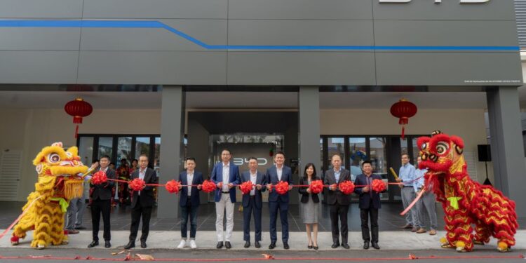 BYD 3S outlet opens in Melaka