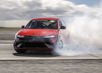 Hyundai Ioniq 5 N heads to Pikes Peak in mission to set new record