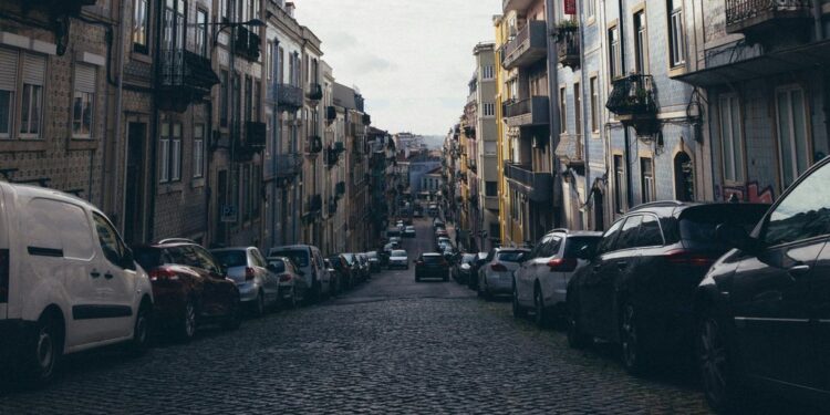 Aussies detest parallel parking. Really!