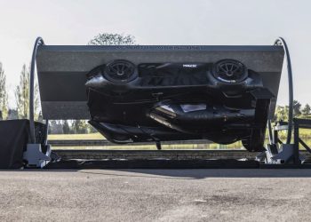 McMurtry hypercar defies gravity in upside-down feat