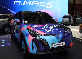 Pro-NET unwraps e.MAS 5 prototype, accelerates EV push