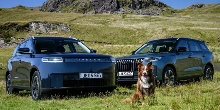 Jaecoo E5 lands in UK from £27,505 with 400km range
