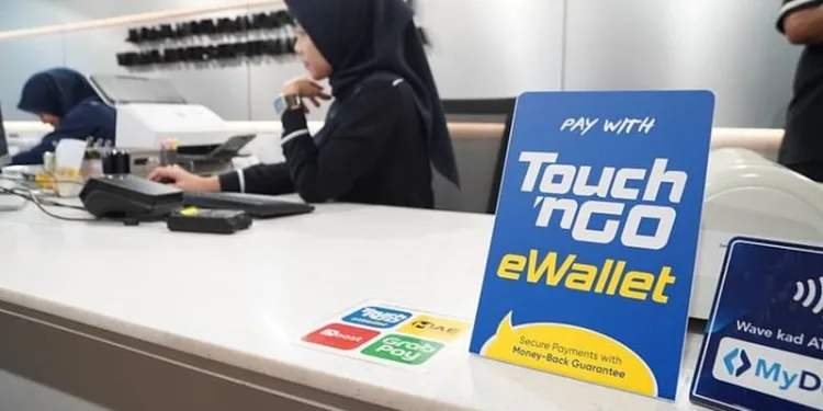 JPJ now accepts e-wallet payments at counters nationwide
