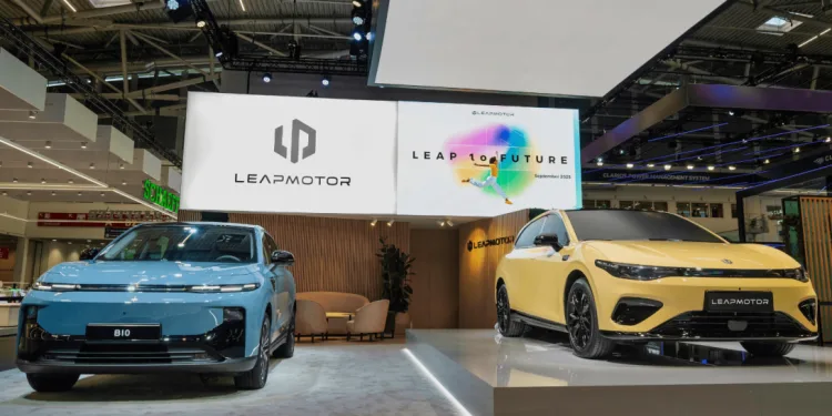 Leapmotor’s B05 aka Lafa 5 debuts in Munich, B10 sales start in Europe
