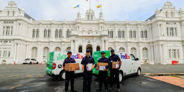 FedEx Malaysia and Maxus e-vans