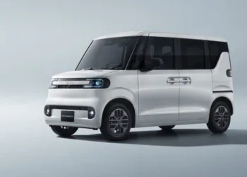BYD Racco leads Japan push as T35 truck shows off sauna-ready power