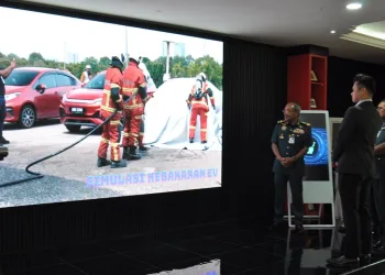 BYD Sime Motors, fire dept run five-day EV emergency course