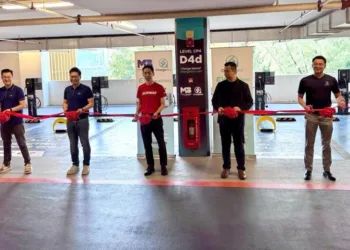 Six Chargesini AC chargers in Sunway Pyramid mall in Petaling Jaya.