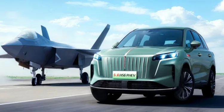Hongqi HS6 PHEV claims long-range luxury with record 2,327.343km run