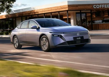 Nissan N6 PHEV for China.