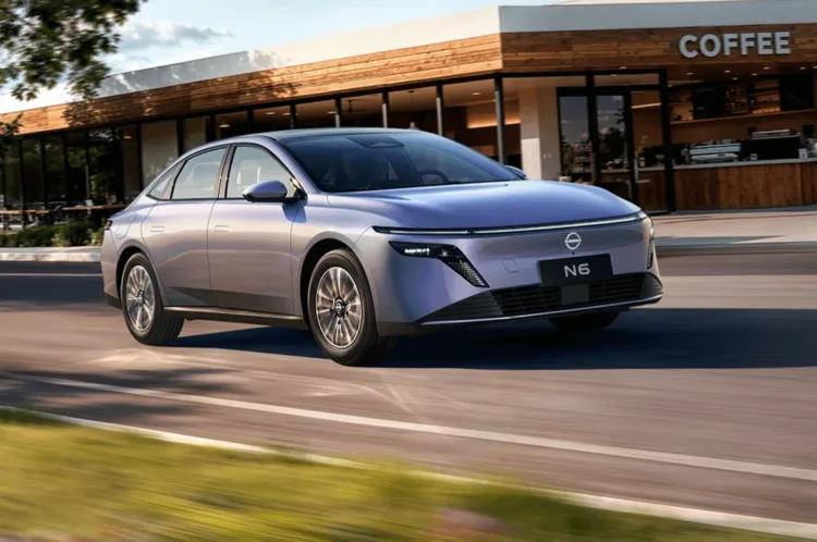 Nissan N6 PHEV for China.