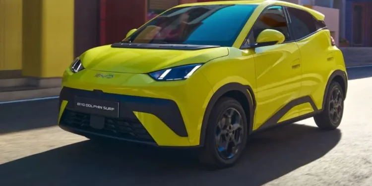 BYD Dolphin Surf.