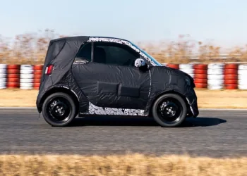 Smart #2 sticks with two seats as ECA testing ramps up