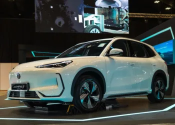 Proton e.MAS 7 adds 100kW Cat A play for Singapore