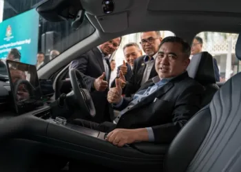Transport ministry grant offers up to RM4,000 off new Proton and Perodua when drivers scrap 20-year-old cars