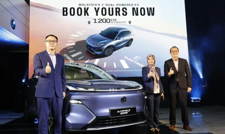 Proton e.MAS 7 PHEV bookings open.