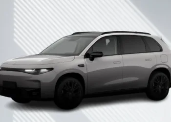 Leapmotor C10+ arrives, touts bigger battery, faster charging and higher price