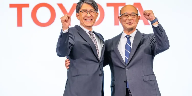 Sato (left) and Kon.