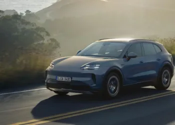 Porsche adds punchier Cayenne S Electric to line-up