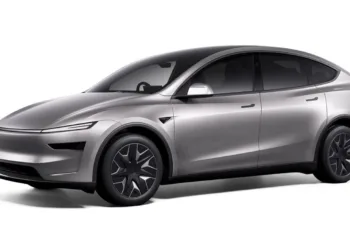 Tesla Model Y L rolls in from RM263K, Model 3 LR AWD dropped