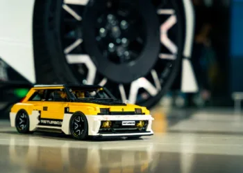Renault 5 Turbo 3E could become a Lego set