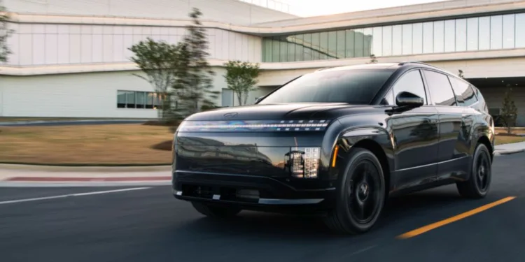 Hyundai Ioniq 9 Black Ink revealed as 422hp three-row electric SUV