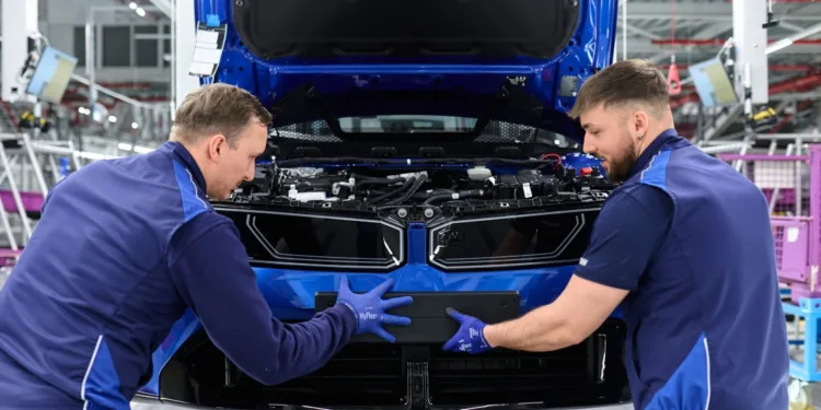 BMW i3 production starts in August as Neue Klasse rollout begins