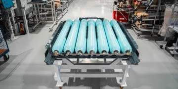 BMW iX5 Hydrogen gets flat tank system with up to 750km range