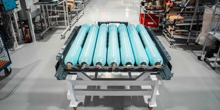 BMW iX5 Hydrogen gets flat tank system with up to 750km range