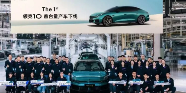 Lynk & Co 10 BEV sedan rolls off line ahead of China launch