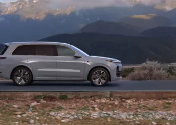 Li Auto L9 launched with 800V active suspension, priced at over 450,000 yuan