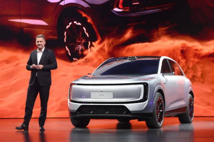 Audi CEO Gernot Döllner presents the AUDI E7X at the Group Night Auto China 2026.