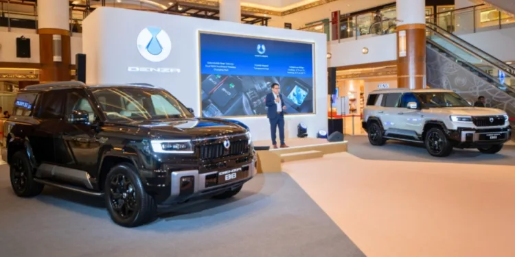Denza B8 plug-in hybrid SUV arrives from RM460K