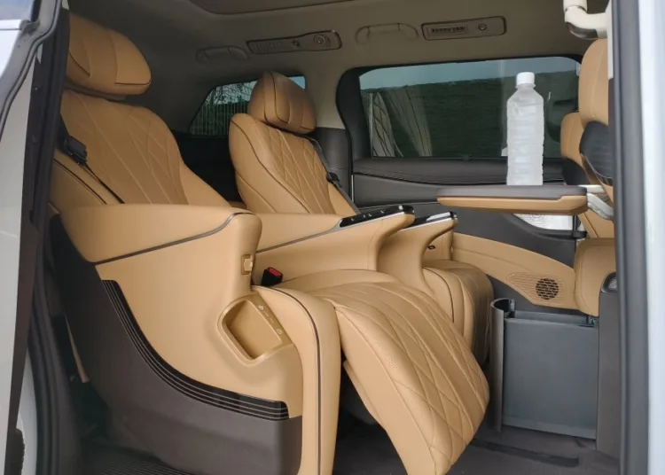 China MIIT draft EV rules target zero-gravity seats and battery recycling