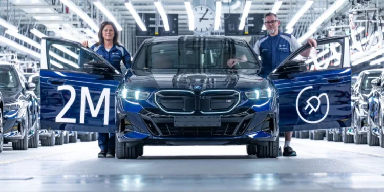 BMW Group builds two-millionth electric car at Dingolfing