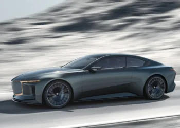 BMW Alpina Vision concept previews V8 luxury future with EVs likely later
