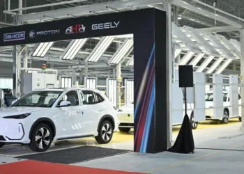 Proton e.MAS 7 CKD.