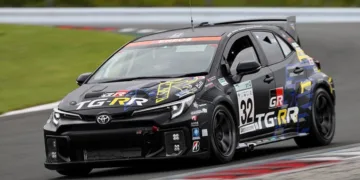Toyota GR Corolla H2 races with world-first hydrogen pump at Fuji 24 Hours