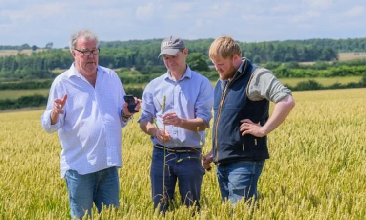 Jeremy Clarkson (left) in a previous season of Clarkson’s Farm. Image: Prime Video / Amazon MGM Studios