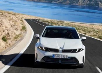 BMW i3 50 xDrive First Edition opens for orders in Europe with 906km WLTP range