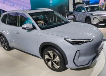 Proton e.MAS 7 Premium Plus debuts with 450km range