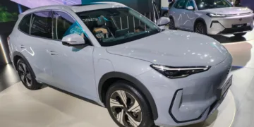 Proton e.MAS 7 Premium Plus debuts with 450km range