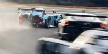 Chris Harris drives McMurtry Spéirling and discovers physics has been busy