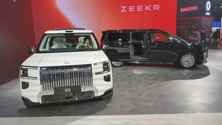Zeekr 009 Grand four-seater and 9X open for booking