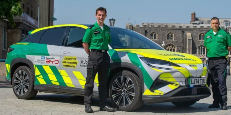 BYD Sealion 7 joins St John Ambulance 999 response pilot in UK