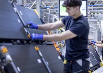 Mercedes-Benz opens expanded Hungary plant for electric C-Class production