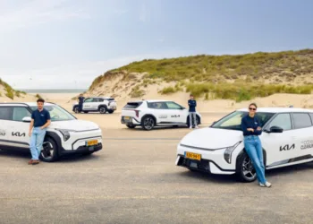 Kia EV3 and EV4 join The Ocean Cleanup fleet in Rotterdam