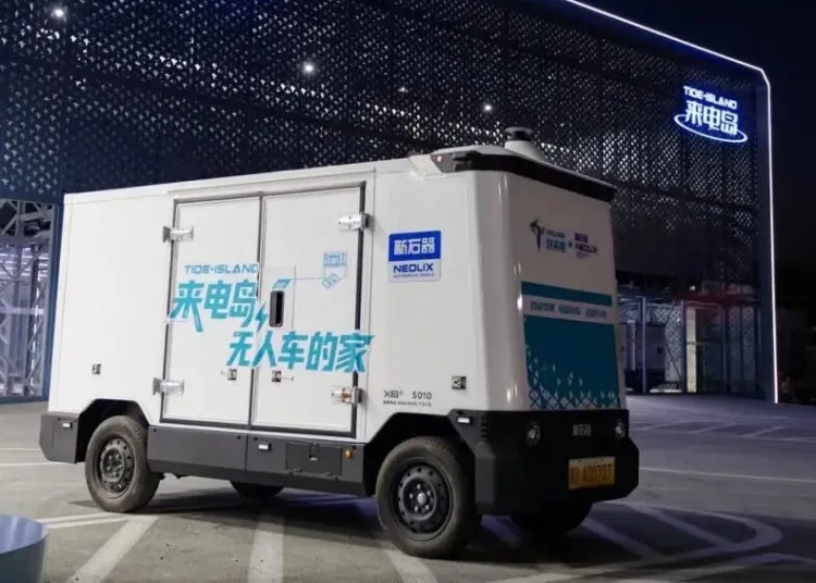 Neolix autonomous vehicle.