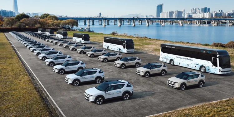 Hyundai opens waste-to-hydrogen plant for Nexo cars and buses