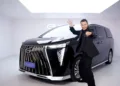 Tony Jaa receives GAC’s 30-millionth vehicle, an M8 PHEV